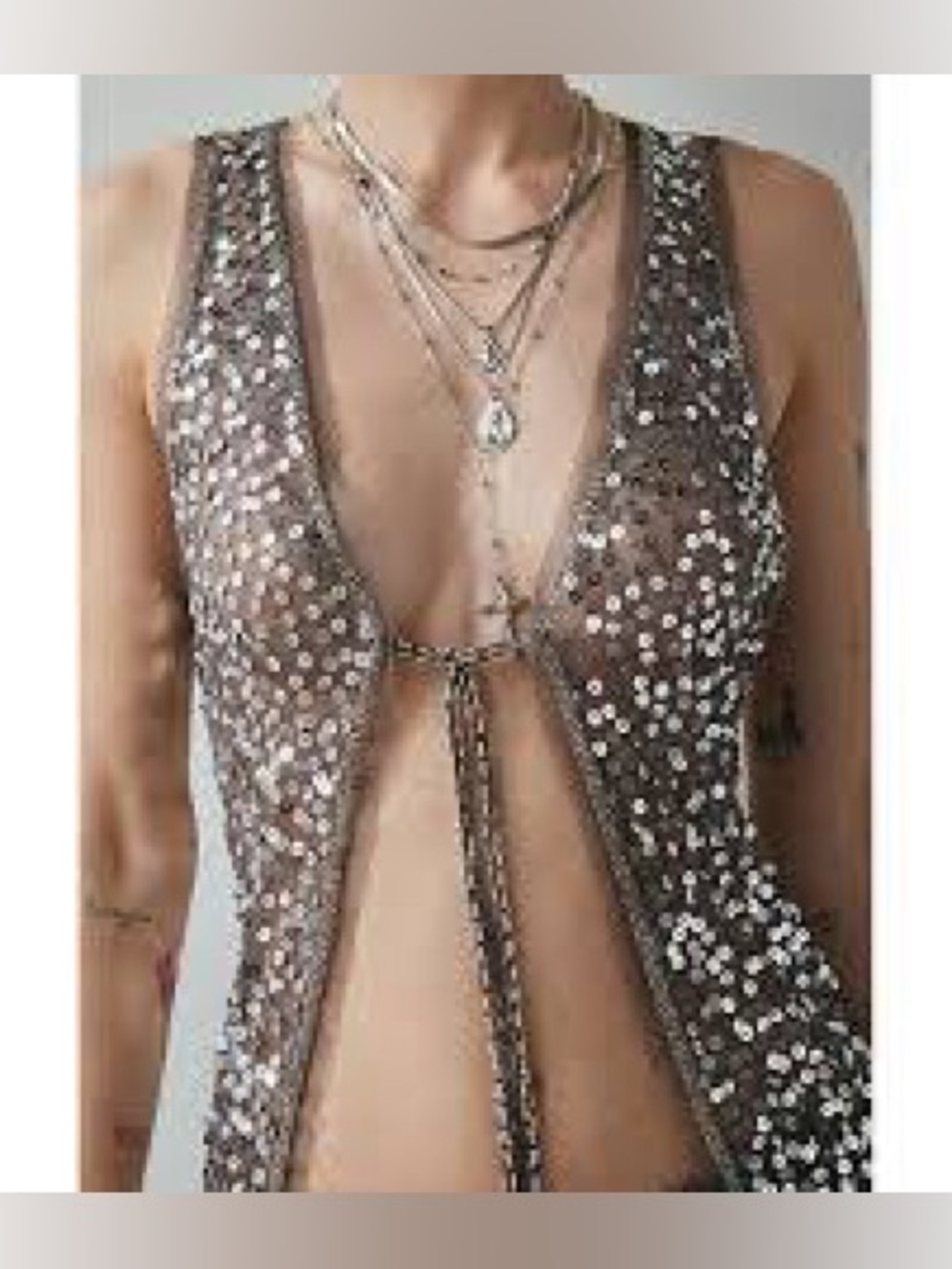 NWT Kimchi Blue Kiki Sequin Tie-Front Vest Top, Size M - Picture 3 of 12